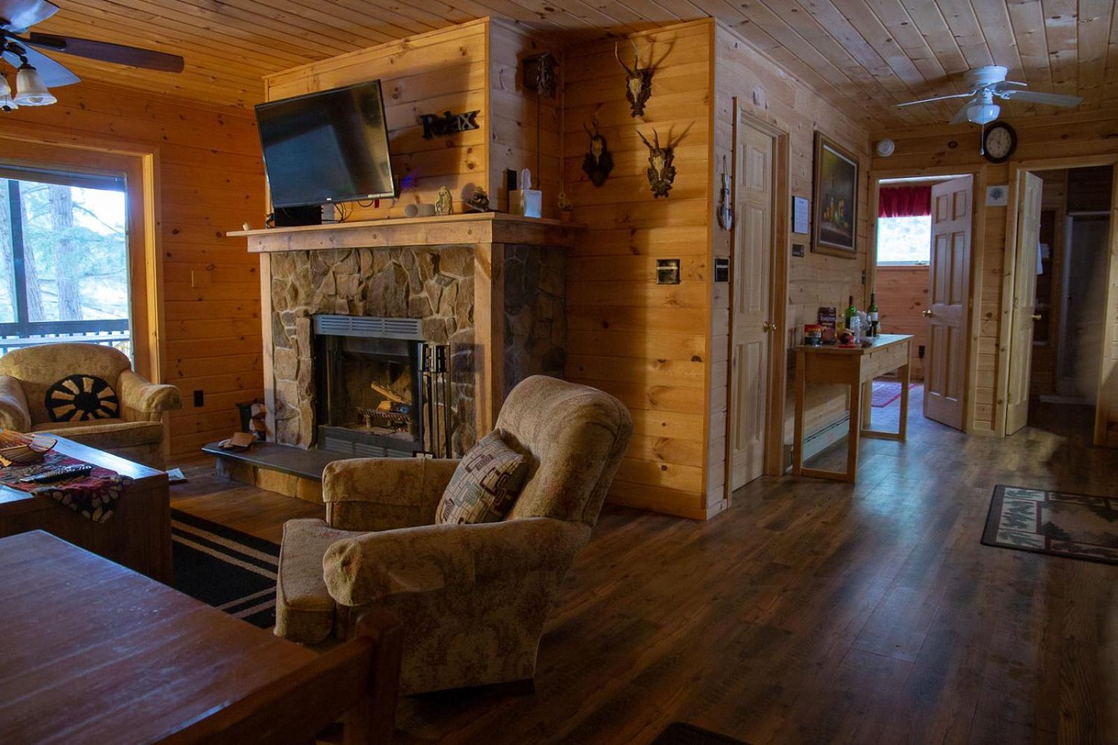 Motel Long Lake And Cottages Esterno foto
