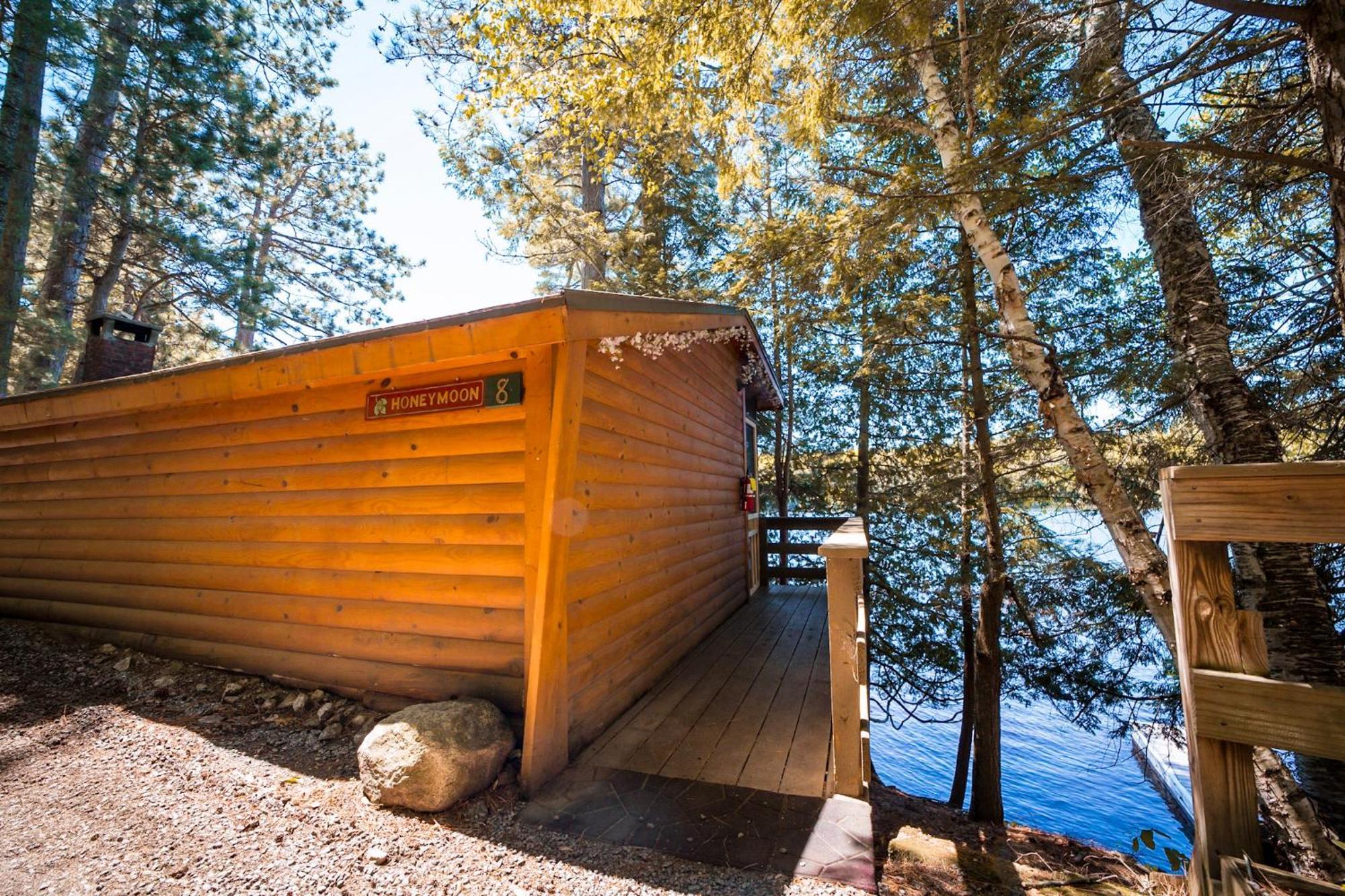 Motel Long Lake And Cottages Esterno foto