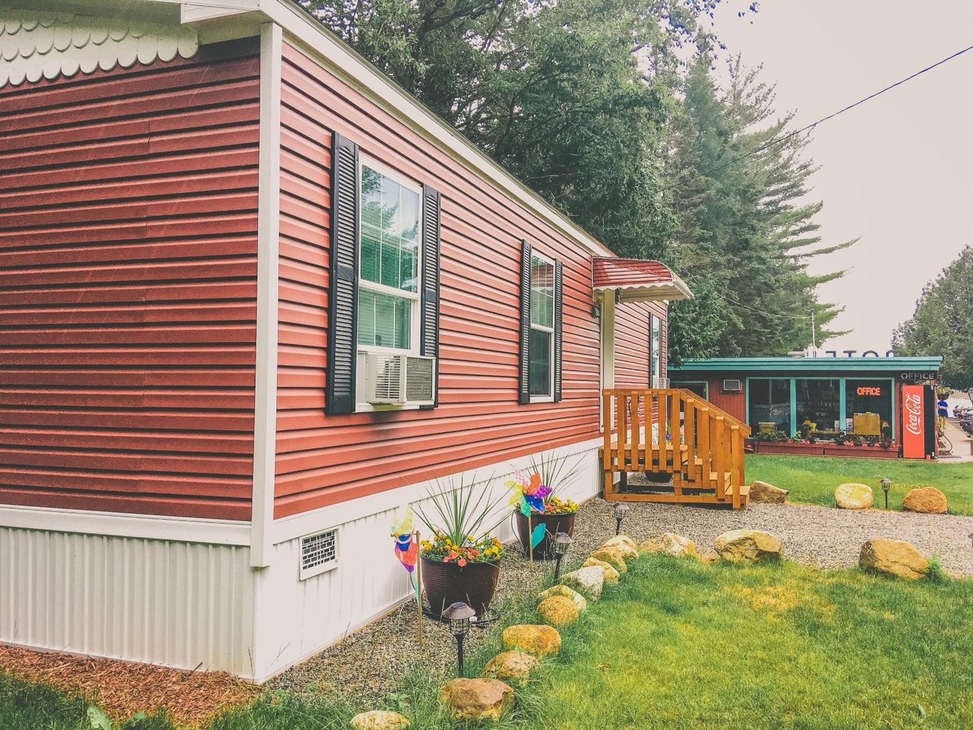 Motel Long Lake And Cottages Esterno foto